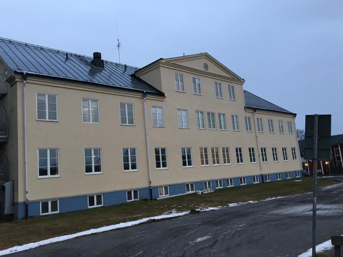 Sleep And Go Harnosand Exterior foto